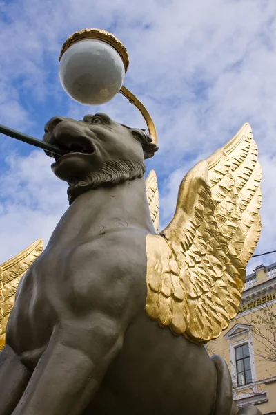 The famous winged lions in Russia. — Stock Photo, Image