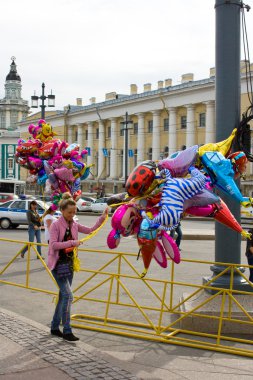 tatil şehri st. Petersburg sokaklarda. Rusya