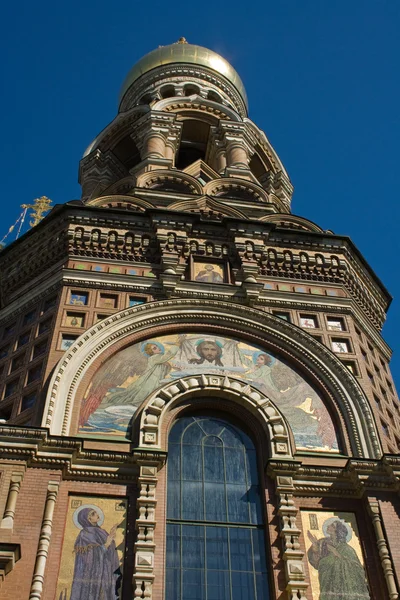 Chiesa ortodossa di San Pietroburgo . — Foto Stock