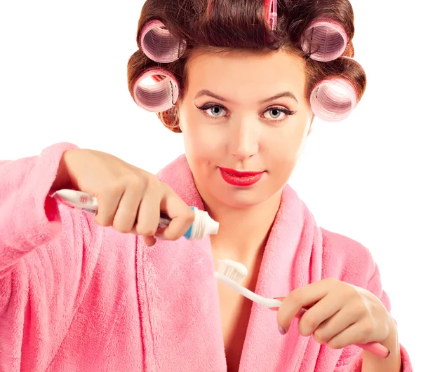 Woman cleaning her teeth — Stock Photo, Image