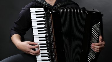 akordeon yıpranmış düğmeleri