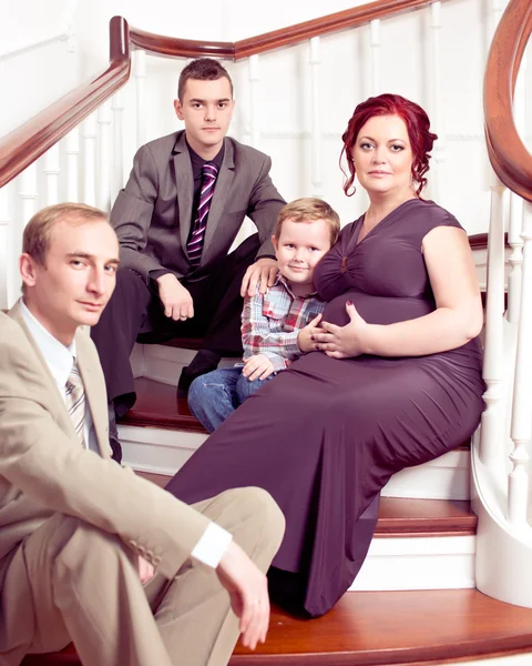 Portrait of a happy family — Stock Photo, Image