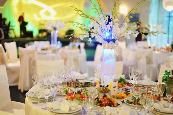 Banquete de bodas en un restaurante — Foto de Stock