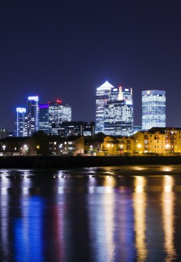 gece Canary wharf