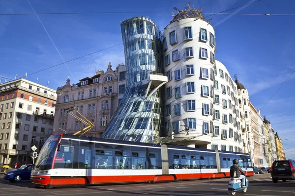 Dancing House, Прага — стоковое фото