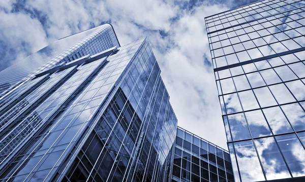 Edificios de oficinas modernos — Foto de Stock