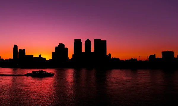 Canary wharf, zomer zonsondergang — Stockfoto