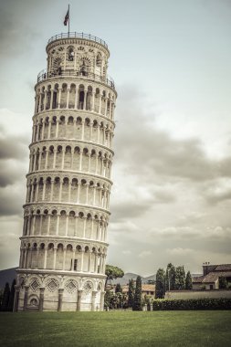 Eğik Pisa Kulesi, İtalya