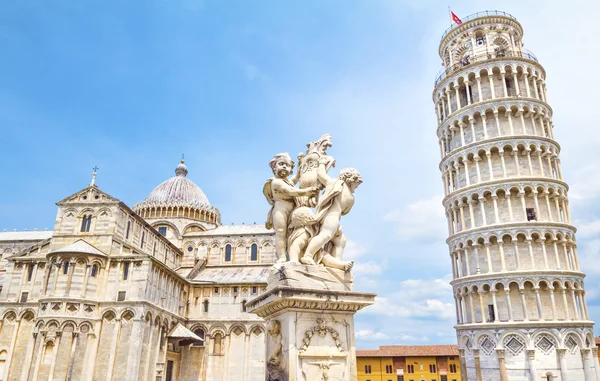 Hajlító torony Pisa, Olaszország — Stock Fotó