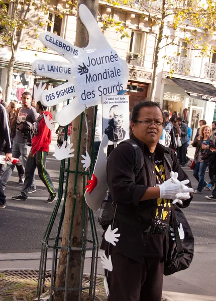 Mezinárodní den práv znakového jazyka v Paříži. — Stock fotografie