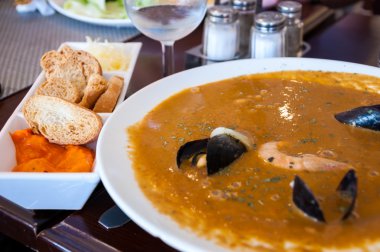 balık çorbası bouillabaisse Fransız