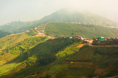 phu hin rong kla Milli Parkı: phetchabun provi de dağ yolu