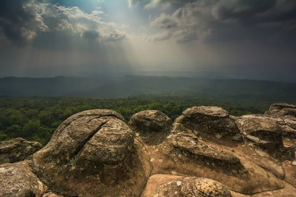 Laan hin pum szempontból phu hin rong kla Nemzeti Park, phitsa — Stock Fotó