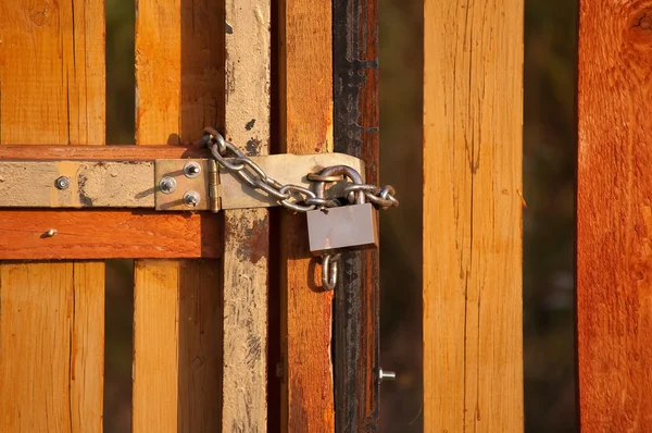 Het slot op poort — Stockfoto