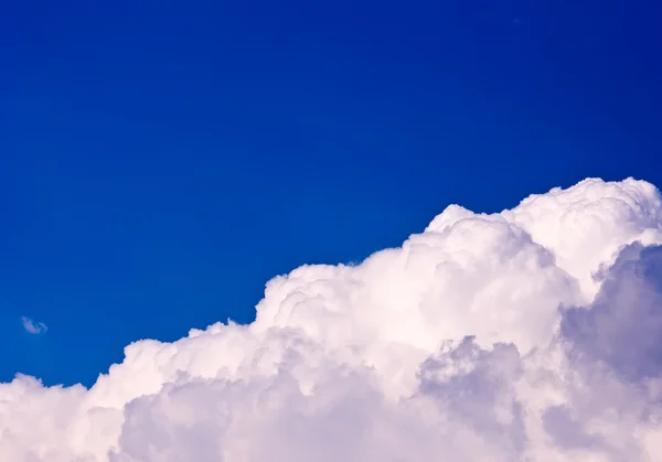 Nubes y cielos —  Fotos de Stock