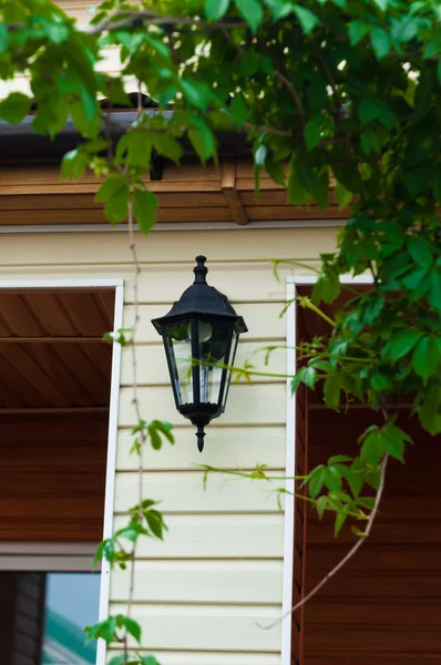 Lantern on the wall — Stock Photo, Image