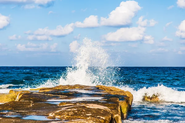 Olas en el mar — Foto de Stock