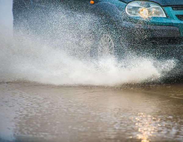 Spray från bilen — Stockfoto