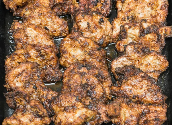 Mięso na patelni — Zdjęcie stockowe