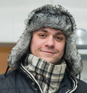 adam güzelliğini bir kap içinde