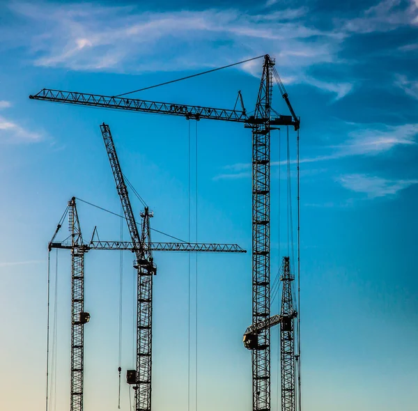 Construcción de edificios residenciales —  Fotos de Stock