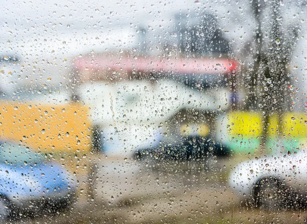 Regen auf dem Glas — Stockfoto