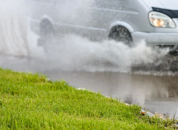 Spray från bilen — Stockfoto