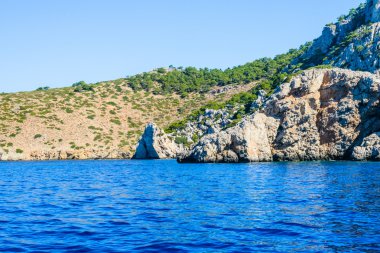 Deniz rocky bay