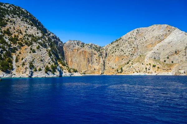 Deniz rocky bay — Stok fotoğraf