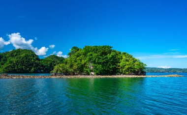 Dominik Cumhuriyeti 'nde yerleşim olmayan kuş yuvası adaları