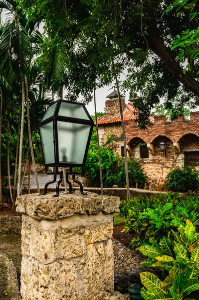 Lanternes Vintage Dans Les Rues Village Jungle Tropicale Altos Chavon — Photo