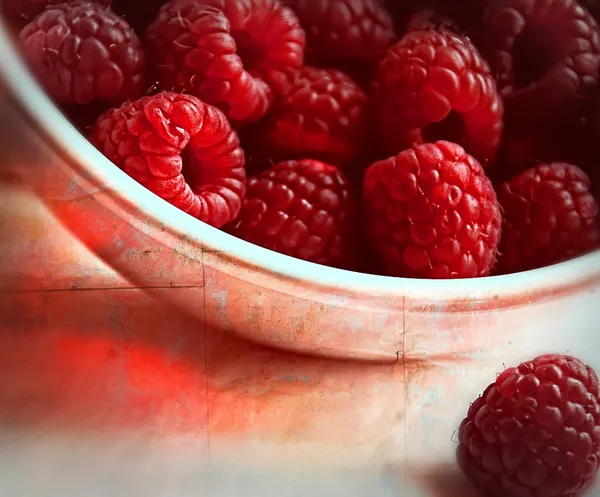 Saftige Himbeeren Stockfoto