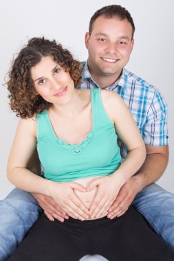 mutlu çifti bebek bekliyor