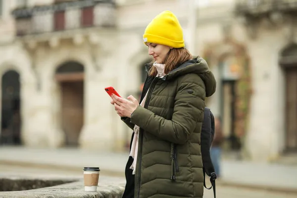 Travel Concept Young Woman Using Application Cell Phone Street European — Stock Photo, Image