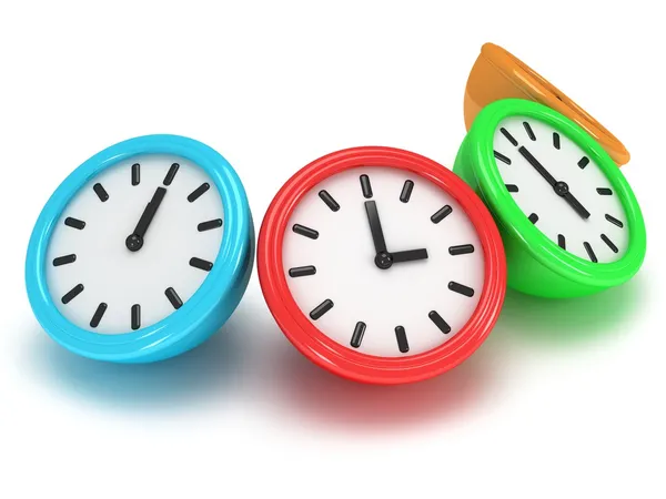 Quatro relógios de escritório redondos — Fotografia de Stock