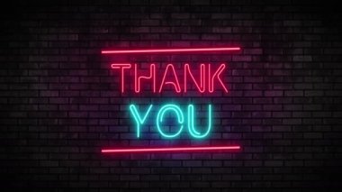 Brick Wall 'daki Neon Light' a teşekkürler. Gece kulübü yanıp sönen neon ışığı.