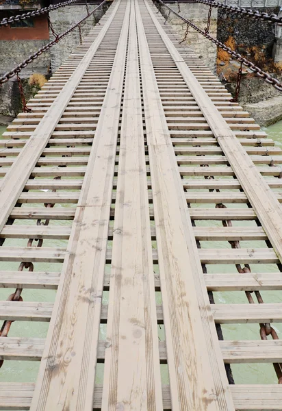 Holzbrücke — Stockfoto