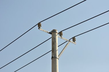 elektrik direğinden