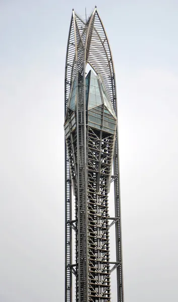 Pyramid building — Stock Photo, Image