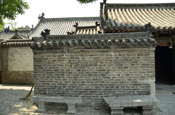 Ancien bâtiment chinois en brique — Photo