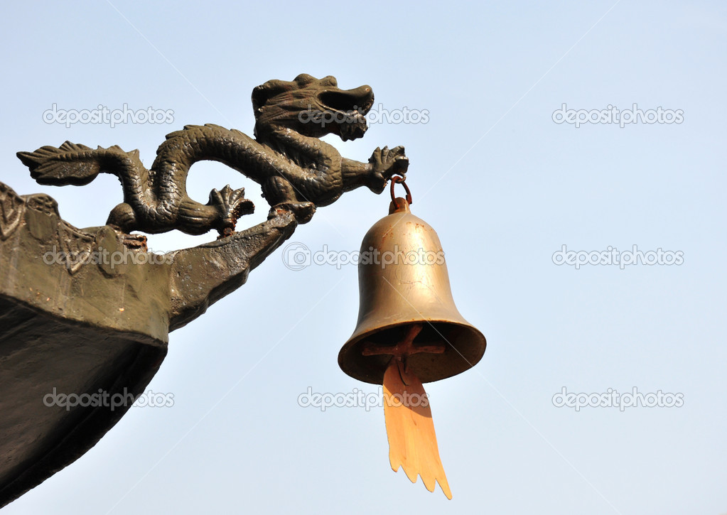 Dragon and the bells