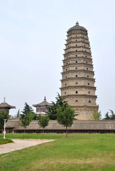 Torre chinesa — Fotografia de Stock