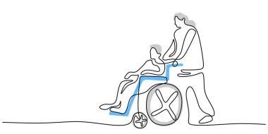 Sürekli yaşlı bir adamın beyaz arka planda izole edilmiş tekerlekli sandalyedeki yaşlı kadına yardım etmesi..