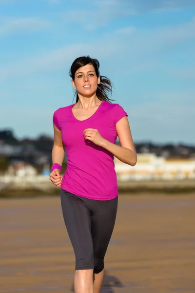 Coureur sur la plage — Photo