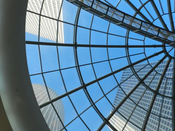 Edificio cúpula de vidrio Fotos de stock libres de derechos