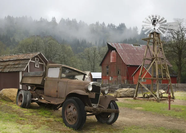 Oude boerderij — Stockfoto