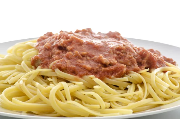 Pasta con salsa de atún y tomate —  Fotos de Stock