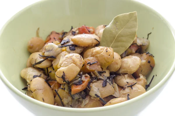 Baked beans with root vegetables — Stock Photo, Image