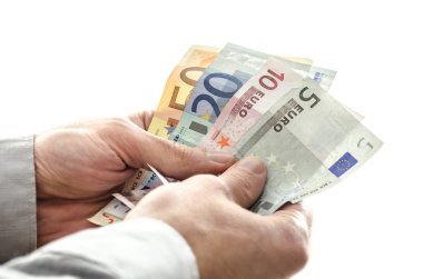 closeup euro para banknot tutan bir adam