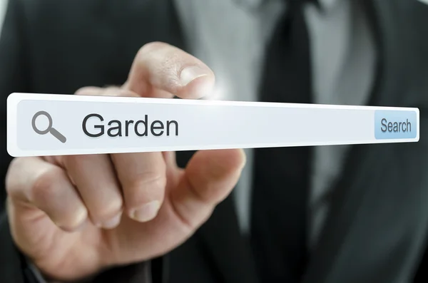 Word Garden written in search bar — Stock Photo, Image